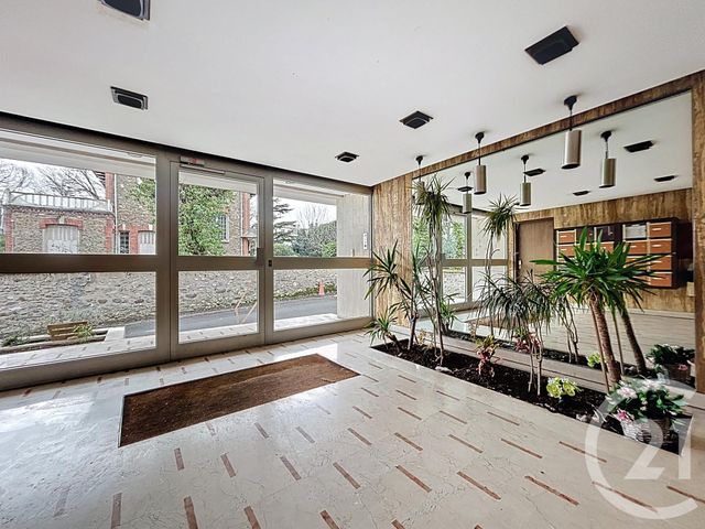 Appartement F2 &agrave; vendre - 2 pi&egrave;ces - 39 m2 - Melun - 77 - ILE-DE-FRANCE