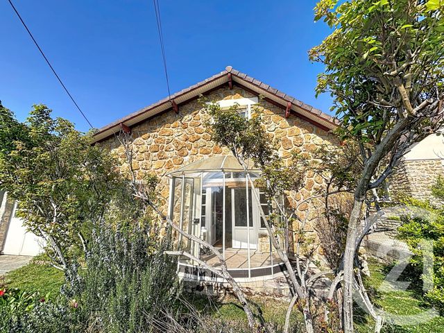 Maison &agrave; louer - 4 pi&egrave;ces - 66,34 m2 - Rubelles - 77 - ILE-DE-FRANCE