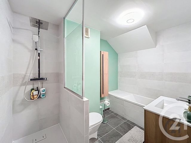 Appartement F4 &agrave; vendre - 4 pi&egrave;ces - 76,15 m2 - Moissy Cramayel - 77 - ILE-DE-FRANCE