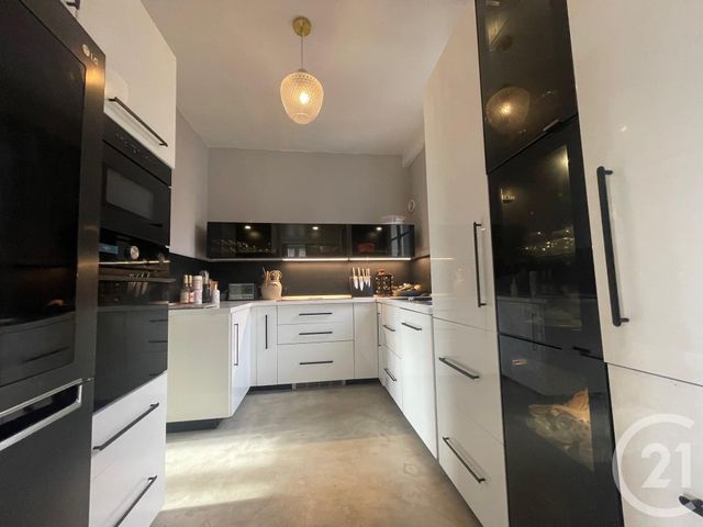 Appartement F5 &agrave; vendre - 5 pi&egrave;ces - 111,06 m2 - Melun - 77 - ILE-DE-FRANCE