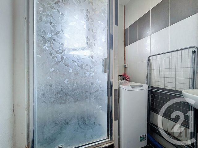 Appartement F4 &agrave; vendre - 4 pi&egrave;ces - 64,14 m2 - Melun - 77 - ILE-DE-FRANCE