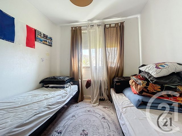 Appartement F4 &agrave; vendre - 4 pi&egrave;ces - 64,14 m2 - Melun - 77 - ILE-DE-FRANCE