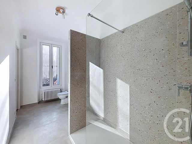 Appartement &agrave; louer - 3 pi&egrave;ces - 82,53 m2 - Melun - 77 - ILE-DE-FRANCE