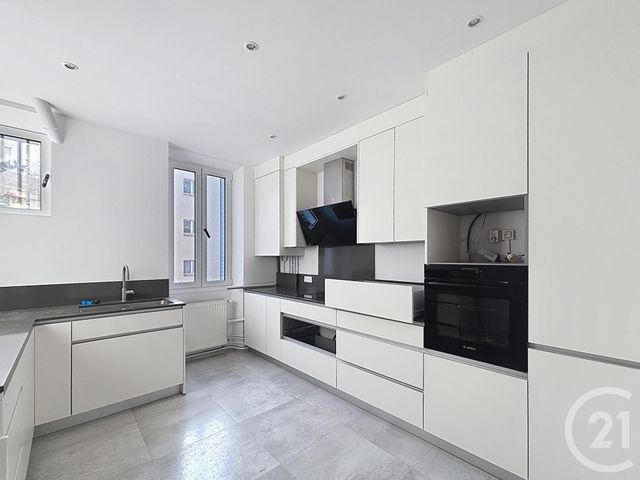 Appartement &agrave; louer - 3 pi&egrave;ces - 82,53 m2 - Melun - 77 - ILE-DE-FRANCE