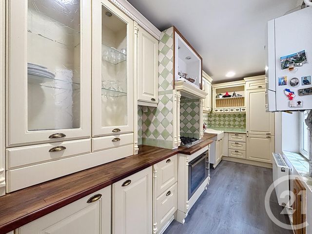 Appartement F2 &agrave; louer - 2 pi&egrave;ces - 63,55 m2 - Melun - 77 - ILE-DE-FRANCE