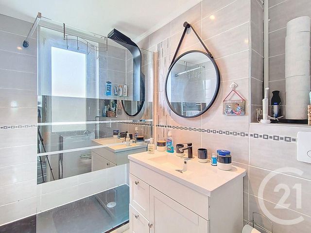 Appartement F3 &agrave; vendre - 3 pi&egrave;ces - 54 m2 - Melun - 77 - ILE-DE-FRANCE