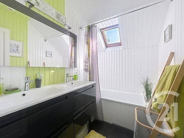 Maison &agrave; vendre - 8 pi&egrave;ces - 199,36 m2 - Rubelles - 77 - ILE-DE-FRANCE