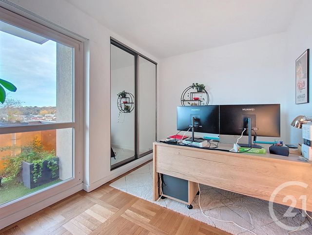 Appartement F4 &agrave; vendre - 4 pi&egrave;ces - 85,60 m2 - Melun - 77 - ILE-DE-FRANCE