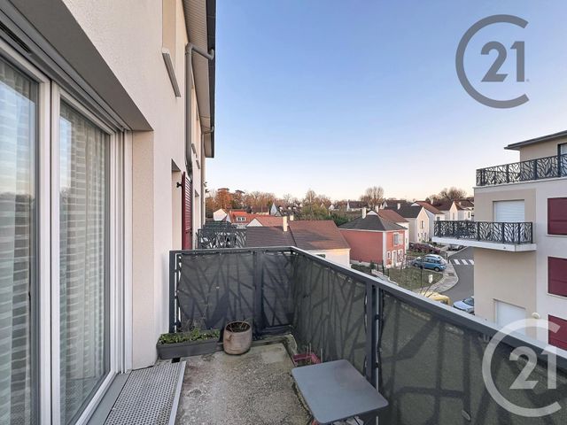 Appartement F3 &agrave; louer - 3 pi&egrave;ces - 63,60 m2 - Dammarie Les Lys - 77 - ILE-DE-FRANCE