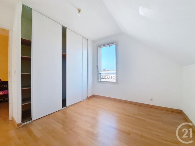 Appartement &agrave; vendre - 3 pi&egrave;ces - 61,94 m2 - Melun - 77 - ILE-DE-FRANCE