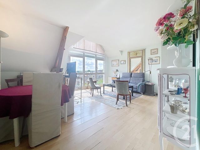 Appartement F3 &agrave; vendre - 3 pi&egrave;ces - 70,74 m2 - Melun - 77 - ILE-DE-FRANCE