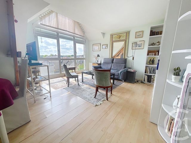 Appartement F3 &agrave; vendre - 3 pi&egrave;ces - 70,74 m2 - Melun - 77 - ILE-DE-FRANCE