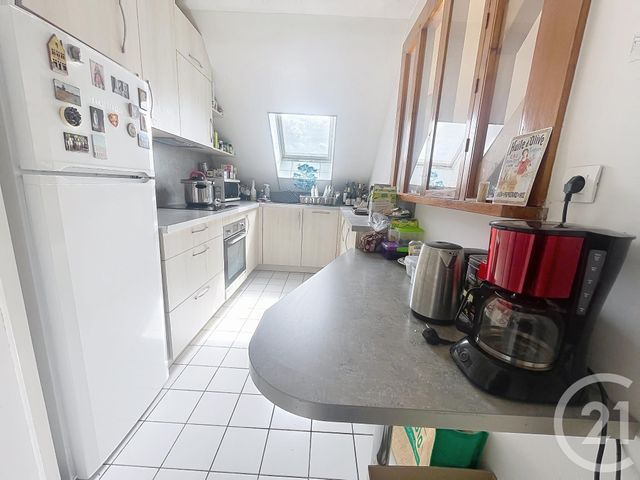 Appartement F3 &agrave; vendre - 3 pi&egrave;ces - 70,74 m2 - Melun - 77 - ILE-DE-FRANCE