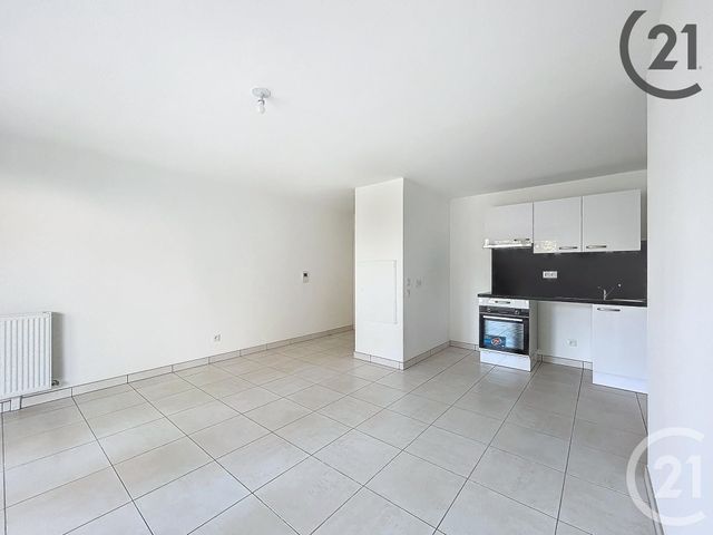 Appartement F2 &agrave; louer - 2 pi&egrave;ces - 42 m2 - Dammarie Les Lys - 77 - ILE-DE-FRANCE