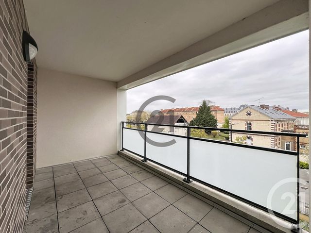 Appartement F3 &agrave; louer - 3 pi&egrave;ces - 59,20 m2 - Melun - 77 - ILE-DE-FRANCE