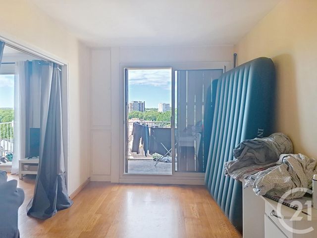Appartement F4 &agrave; vendre - 4 pi&egrave;ces - 77,03 m2 - Melun - 77 - ILE-DE-FRANCE