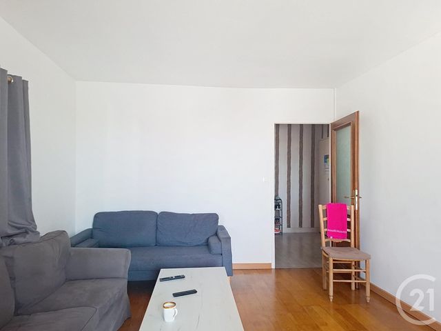 Appartement F4 &agrave; vendre - 4 pi&egrave;ces - 77,03 m2 - Melun - 77 - ILE-DE-FRANCE