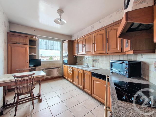 Appartement F3 &agrave; vendre - 3 pi&egrave;ces - 90,01 m2 - Melun - 77 - ILE-DE-FRANCE