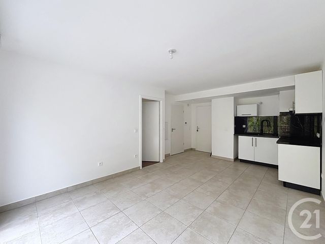 Appartement F2 &agrave; louer - 2 pi&egrave;ces - 37,85 m2 - Le Mee Sur Seine - 77 - ILE-DE-FRANCE