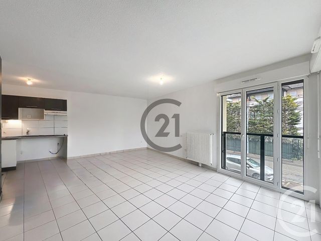Appartement F3 &agrave; louer - 3 pi&egrave;ces - 63 m2 - Dammarie Les Lys - 77 - ILE-DE-FRANCE