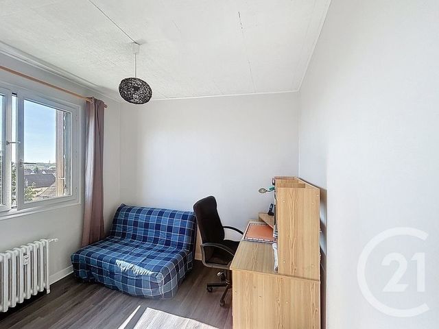 Appartement F4 &agrave; vendre - 4 pi&egrave;ces - 72,78 m2 - Melun - 77 - ILE-DE-FRANCE