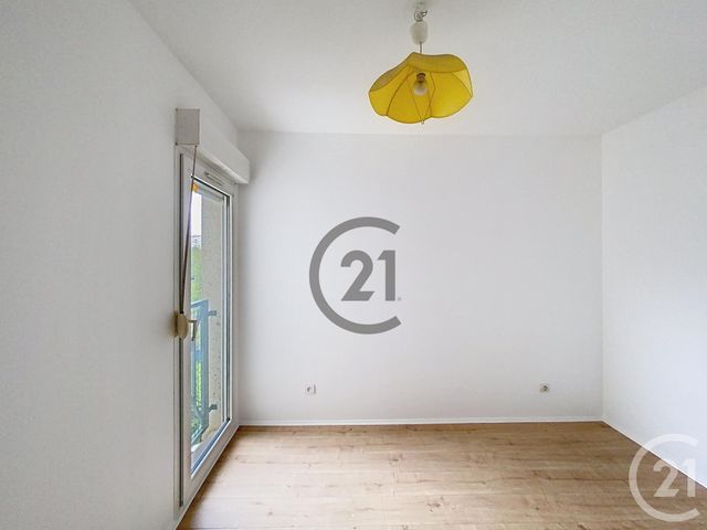 Appartement F3 &agrave; louer - 3 pi&egrave;ces - 64,60 m2 - Melun - 77 - ILE-DE-FRANCE