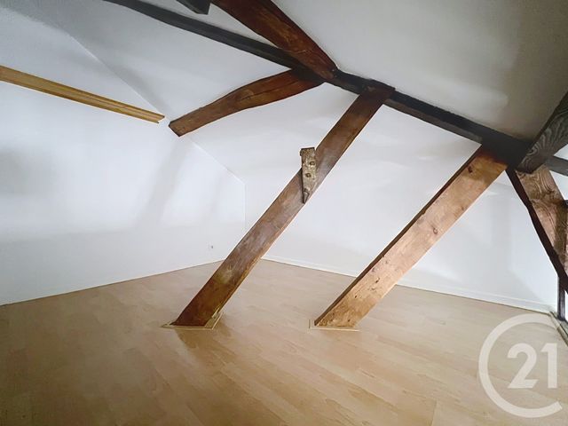 Appartement F2 bis &agrave; louer - 2 pi&egrave;ces - 28,14 m2 - Melun - 77 - ILE-DE-FRANCE