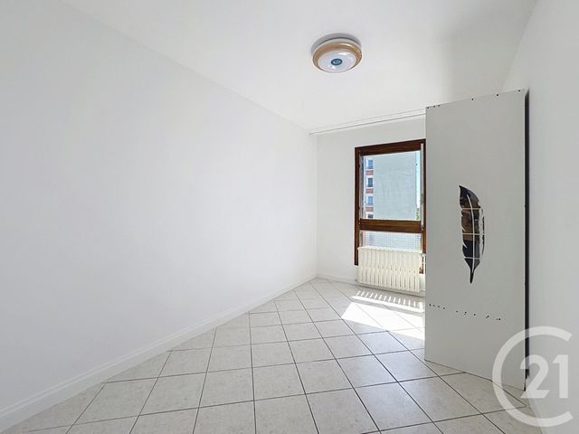 Appartement &agrave; louer - 3 pi&egrave;ces - 95,86 m2 - Le Mee Sur Seine - 77 - ILE-DE-FRANCE