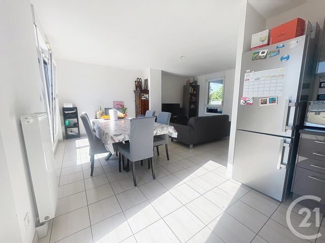 Appartement F3 &agrave; vendre - 3 pi&egrave;ces - 70,64 m2 - Melun - 77 - ILE-DE-FRANCE