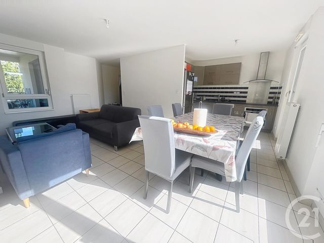 Appartement F3 &agrave; vendre - 3 pi&egrave;ces - 70,64 m2 - Melun - 77 - ILE-DE-FRANCE