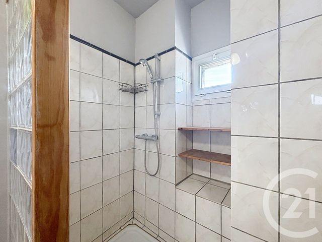 Appartement F3 &agrave; louer - 3 pi&egrave;ces - 52,34 m2 - Melun - 77 - ILE-DE-FRANCE