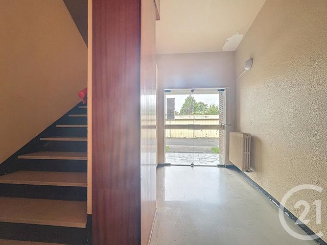 Appartement F3 &agrave; vendre - 3 pi&egrave;ces - 59,85 m2 - Melun - 77 - ILE-DE-FRANCE