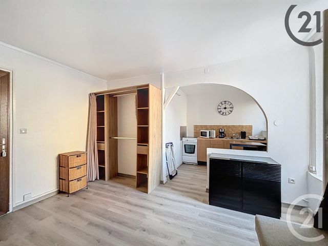 Appartement F1 &agrave; louer - 1 pi&egrave;ce - 23,24 m2 - Melun - 77 - ILE-DE-FRANCE