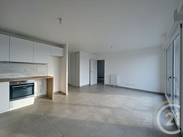 Appartement F3 &agrave; louer - 3 pi&egrave;ces - 60,85 m2 - Rubelles - 77 - ILE-DE-FRANCE