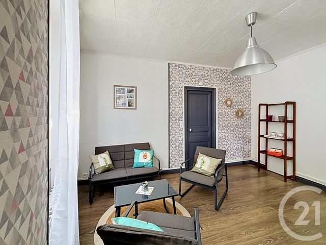 Appartement F2 &agrave; louer - 2 pi&egrave;ces - 43,11 m2 - Melun - 77 - ILE-DE-FRANCE