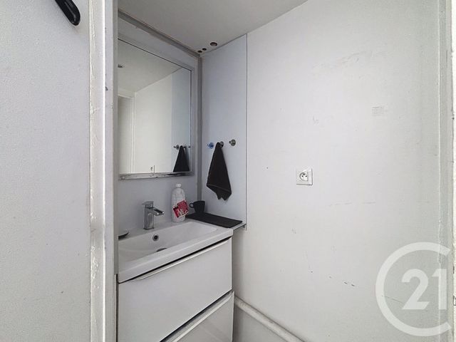 Local commercial à louer - 20.0 m2 - 77 - Seine-et-Marne