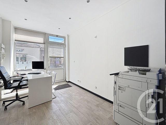 Local commercial à louer - 20.0 m2 - 77 - Seine-et-Marne