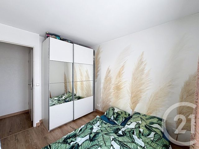 Appartement F4 &agrave; louer - 4 pi&egrave;ces - 73,45 m2 - Lieusaint - 77 - ILE-DE-FRANCE