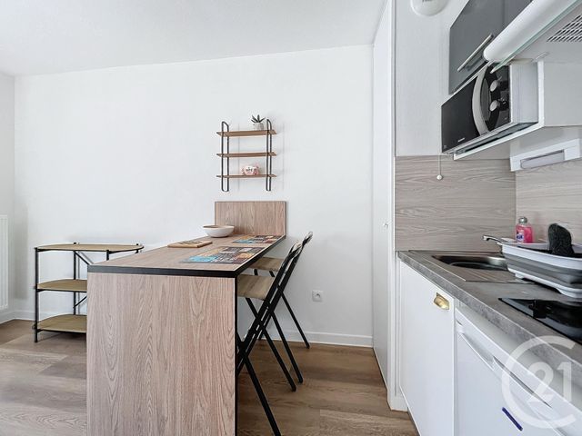 Appartement T1 &agrave; louer - 1 pi&egrave;ce - 25,94 m2 - Dammarie Les Lys - 77 - ILE-DE-FRANCE