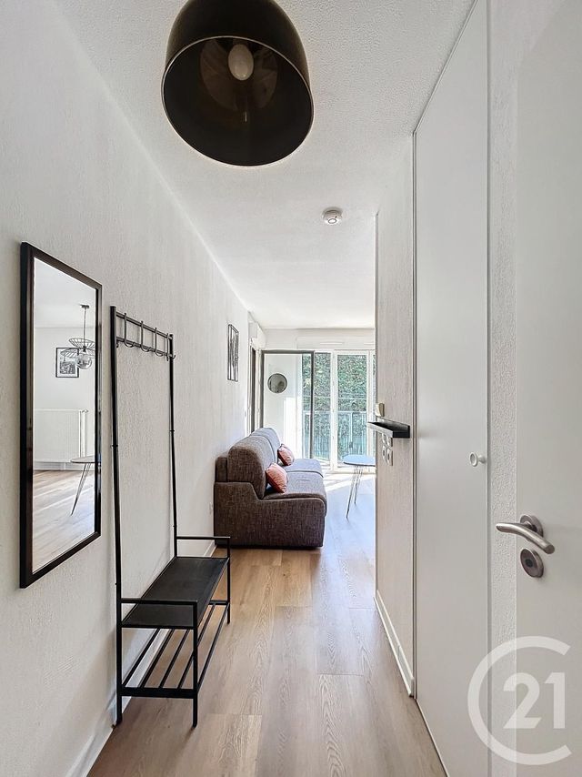Appartement T1 &agrave; louer - 1 pi&egrave;ce - 25,94 m2 - Dammarie Les Lys - 77 - ILE-DE-FRANCE