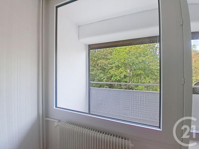 Appartement F2 &agrave; vendre - 2 pi&egrave;ces - 41,79 m2 - Vaux Le Penil - 77 - ILE-DE-FRANCE