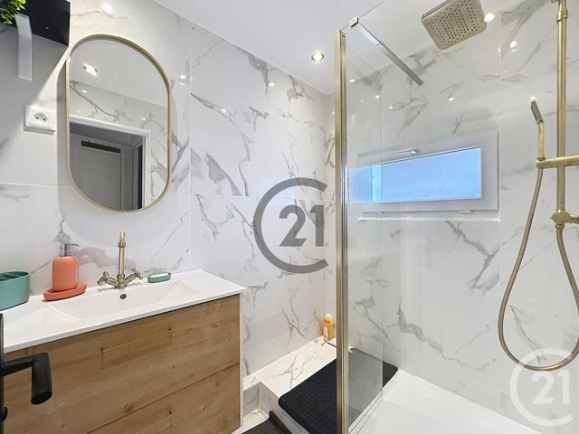 Appartement Chambre &agrave; louer - 1 pi&egrave;ce - 9,67 m2 - Le Mee Sur Seine - 77 - ILE-DE-FRANCE