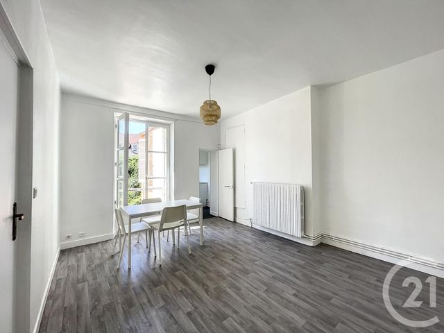 Appartement F2 &agrave; louer - 2 pi&egrave;ces - 37,26 m2 - Melun - 77 - ILE-DE-FRANCE