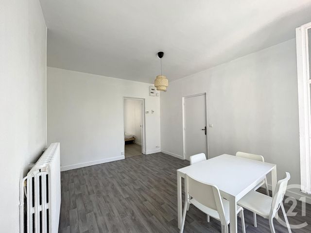 Appartement F2 &agrave; louer - 2 pi&egrave;ces - 37,26 m2 - Melun - 77 - ILE-DE-FRANCE