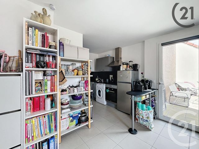 Appartement F1 &agrave; louer - 1 pi&egrave;ce - 23,90 m2 - Melun - 77 - ILE-DE-FRANCE