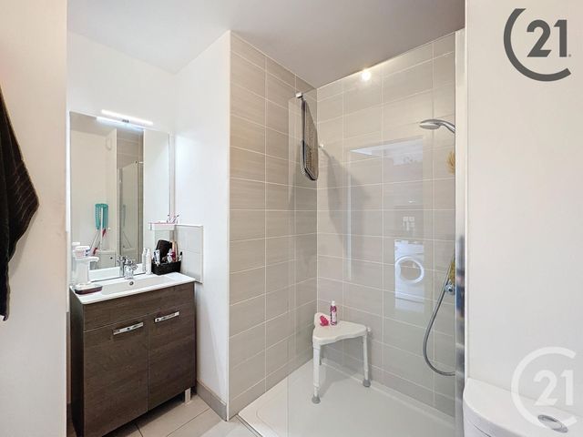 Appartement F1 &agrave; louer - 1 pi&egrave;ce - 23,90 m2 - Melun - 77 - ILE-DE-FRANCE