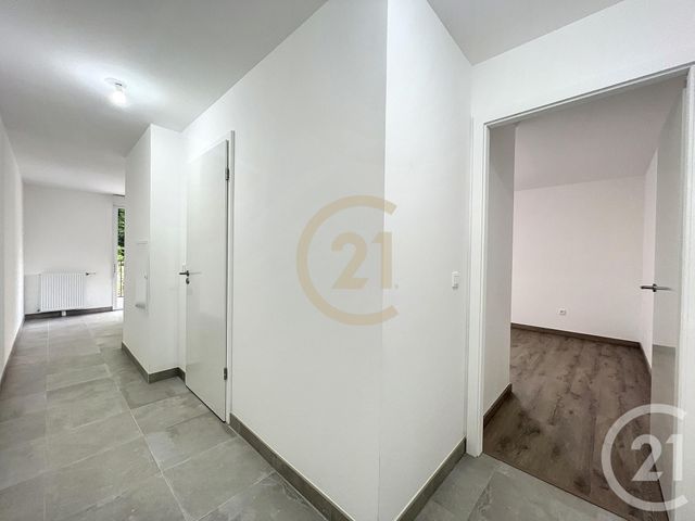 Appartement F2 &agrave; louer - 2 pi&egrave;ces - 46,10 m2 - Le Mee Sur Seine - 77 - ILE-DE-FRANCE
