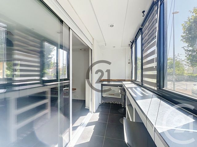 Appartement F3 &agrave; louer - 3 pi&egrave;ces - 68 m2 - Melun - 77 - ILE-DE-FRANCE