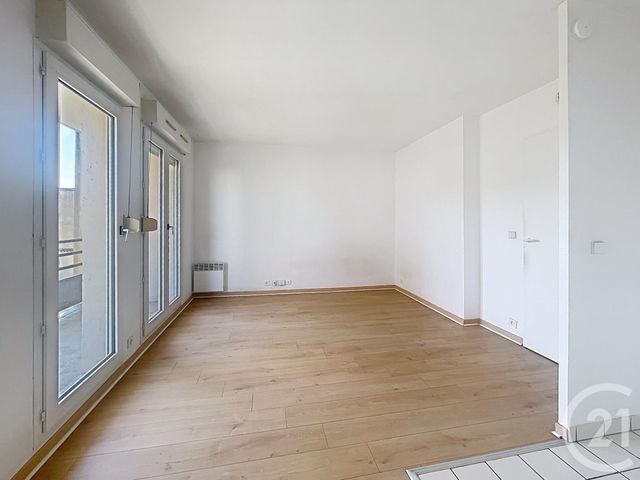Appartement F1 &agrave; vendre - 1 pi&egrave;ce - 26 m2 - Melun - 77 - ILE-DE-FRANCE