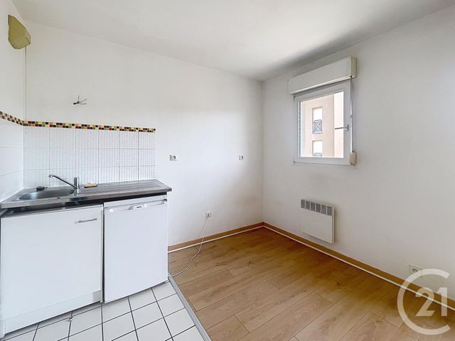 Appartement F1 &agrave; vendre - 1 pi&egrave;ce - 26 m2 - Melun - 77 - ILE-DE-FRANCE